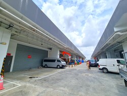 REVV (D22), Factory #565824321